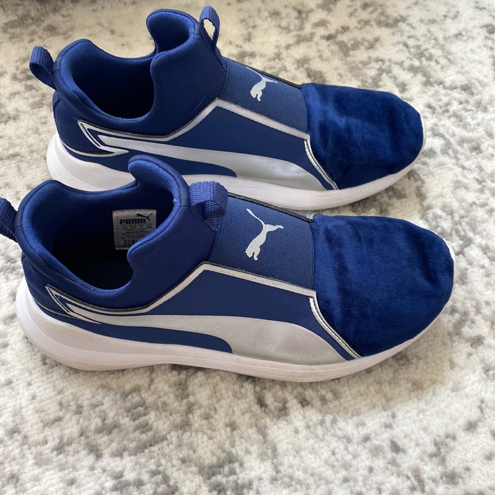 PUMA Rebel Mid Women’s Velvet Rope Sneaker-Size 7